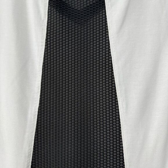 Blanc Noir White and Black V-Neck Tank Top Size Med - Picture 5 of 9